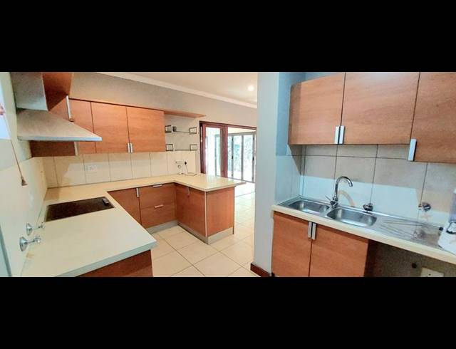 3 BEDROOM HOUSE FOR SALE IN MENLO PARK